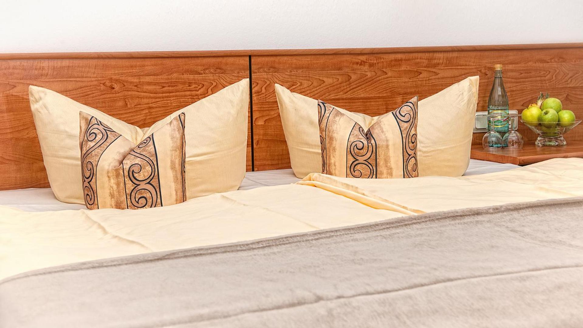 Hotel & Restaurant Zum Hirsch Romhild Pokój zdjęcie